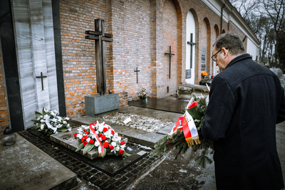 50. rocznica śmierci Kazimierza Wierzyńskiego, Cmentarz Powązkowski – 13 lutego 2019. Fot. Sławek Kasper (IPN)