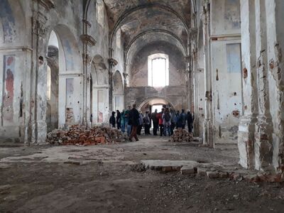 Ruiny kościoła św. Trójcy w Międzybożu. Fot. Mateusz Marek (IPN)