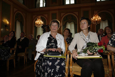 Z lewej: Ewa Beynar-Czeczot