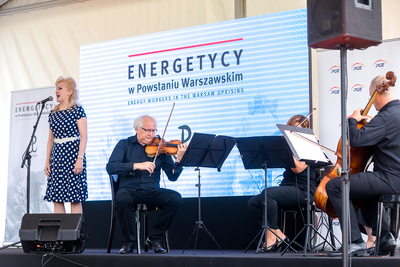 Uroczystość „Energetycy w Powstaniu” na skwerze Tadeusza Kahla – 1 sierpnia 2021. Fot Sławek Kasper (IPN)