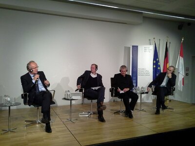 Panel dyskusyjny „Transparentność konspiracji. Wschodnioeuropejskie archiwa tajnych służb i przemiany demokratyczne”