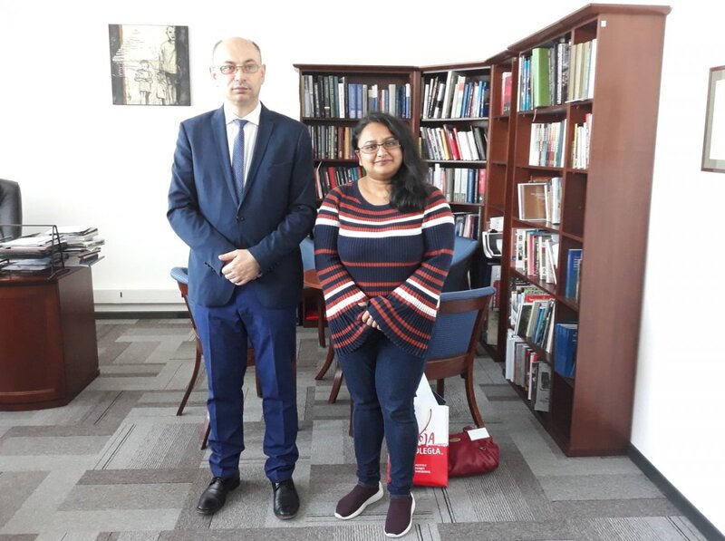 Dr Mateusz Szpytma, Deputy President of the Institute of National Remembrance and Dr Rohee Dasgupta, of the Jidal School of International Affairs in India