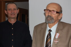 Szymon Kanigowski odebrał Krzyż Wolności i Solidarności w domu