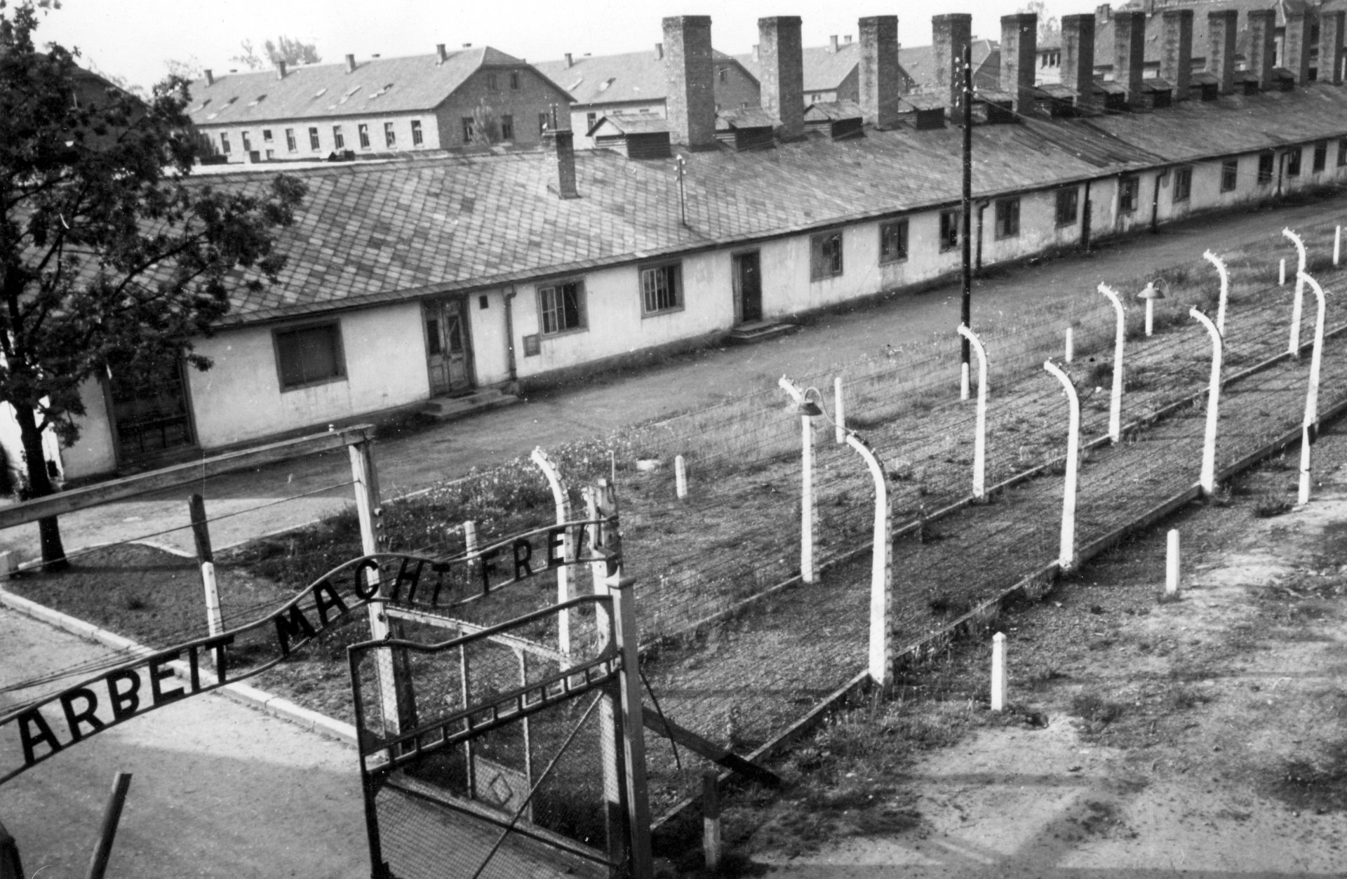 Советские концентрационные лагеря. Концентрационные лагеря третьего рейха лагеря,. Нацистская Германии контрационные лагеря. Концлагерь Освенцим Аушвиц.