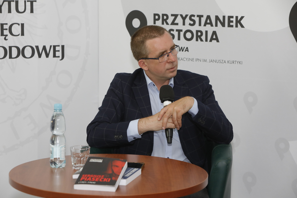 Gospodarz „Kulis historii” Rafał Dudkiewicz – 28 sierpnia 2021. Fot. Piotr Życieński (IPN)
