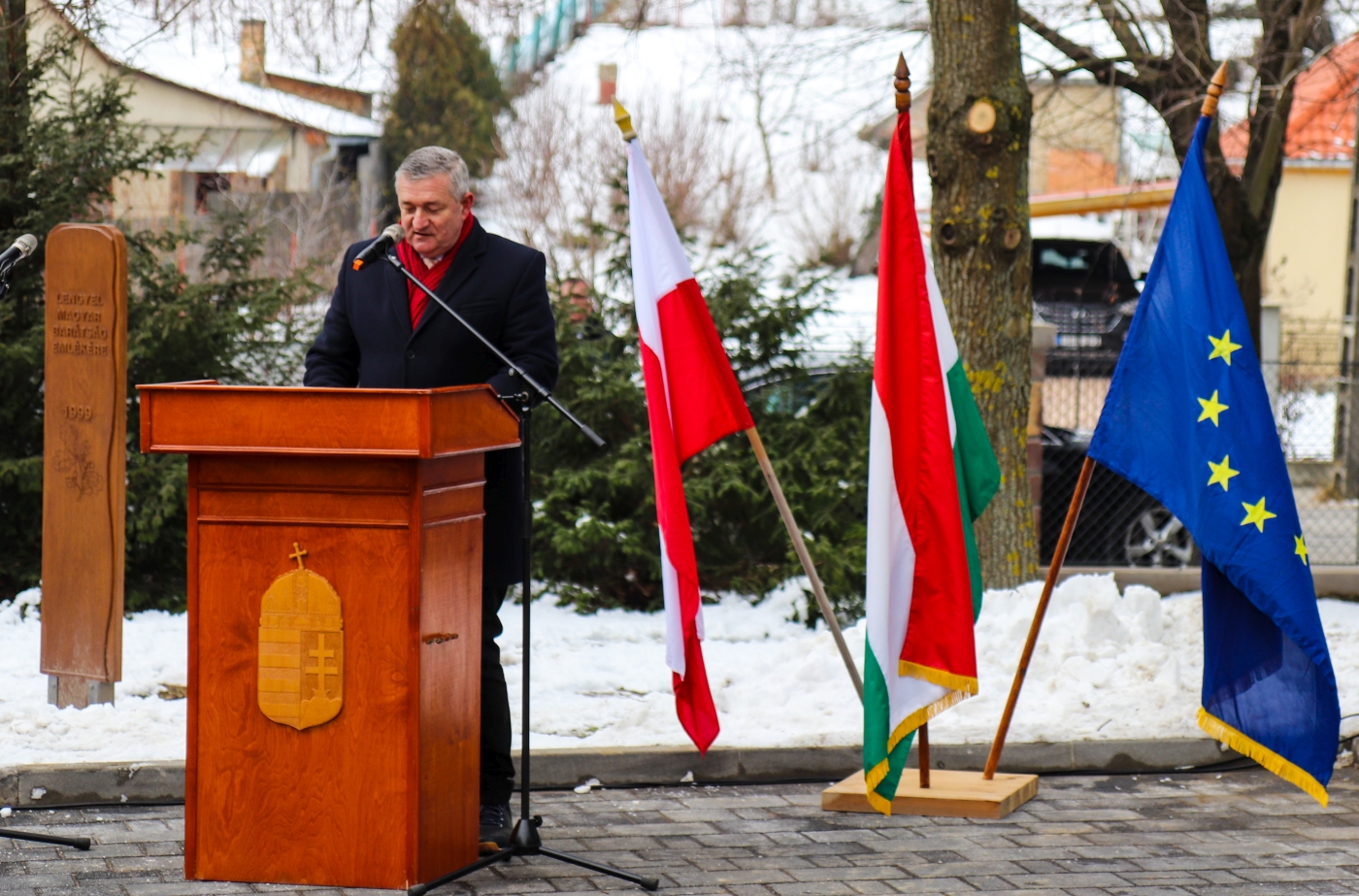 Uroczystość odsłonięcia pomnika rotmistrza Witolda Pileckiego w Balatonboglár