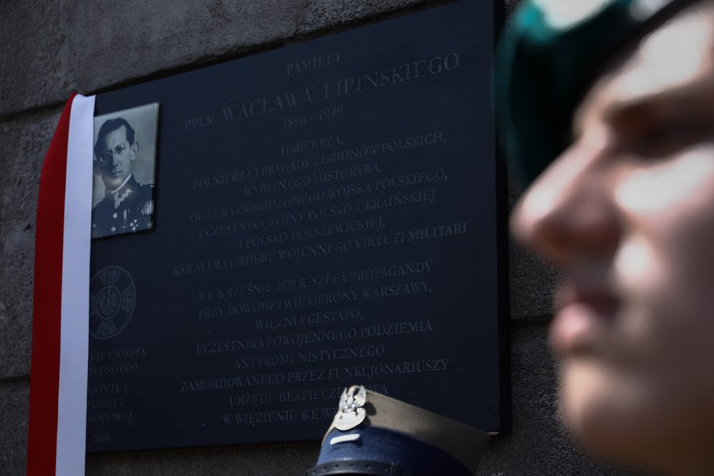 Uroczystość odsłonięcia tablicy upamiętniającej ppłk. Wacława Lipińskiego – Warszawa, 28 maja 2024. Fot. Sławek Kasper (IPN)