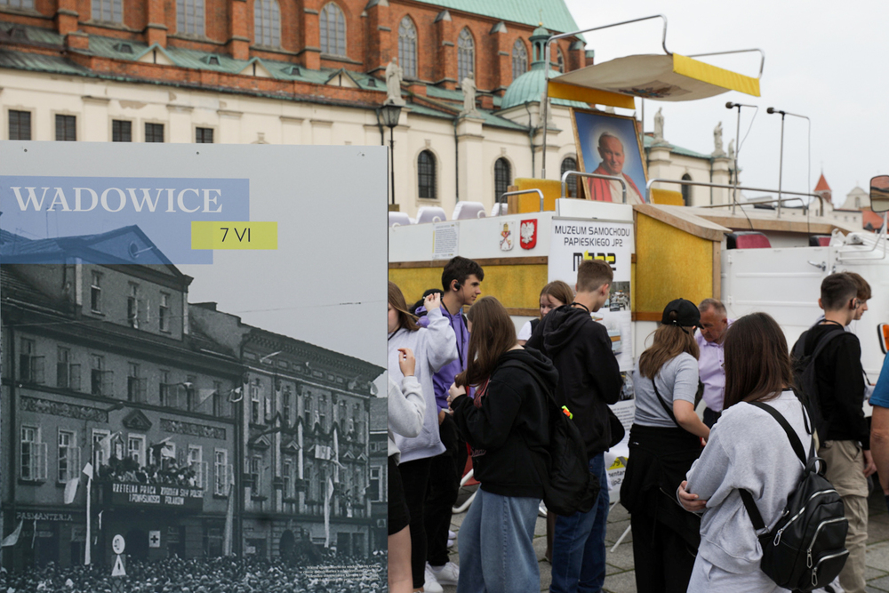 Otwarcie wystawy „Gaude Mater Polonia. Jan Paweł II w Ojczyźnie. 2–10 czerwca 1979” w Gnieźnie – 3 czerwca 2024. Fot. Mikołaj Bujak (IPN)