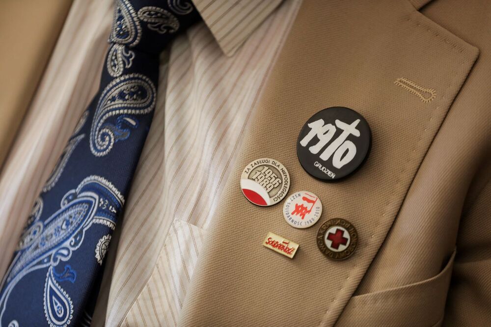 Uroczystość wręczenia Krzyży Wolności i Solidarności działaczom opozycji niepodległościowej z lat 1956–1989. Fot. Mikołaj Bujak (IPN)