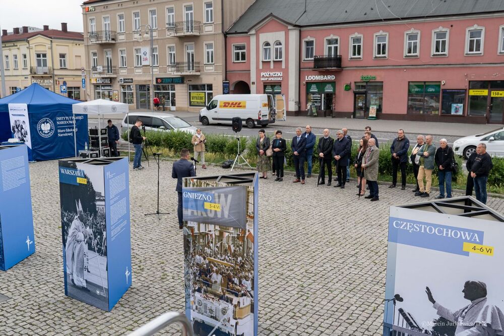 Otwarcie wystawy „Gaude Mater Polonia. Jan Paweł II w Ojczyźnie. 2–10 czerwca 1979” w Częstochowie – 4 czerwca 2024. Fot. Marcin Jurkiewicz (IPN)