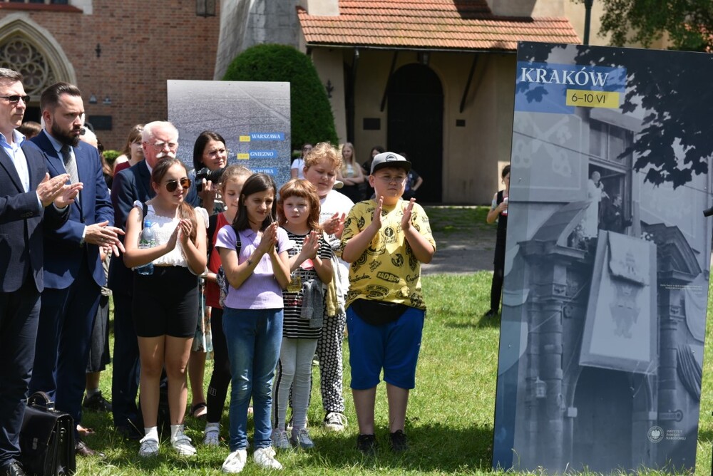 Otwarcie wystawy „Gaude Mater Polonia. Jan Paweł II w Ojczyźnie. 2–10 czerwca 1979” w Krakowie – 6 czerwca 2024. Fot. Żaneta Wierzgacz (IPN)