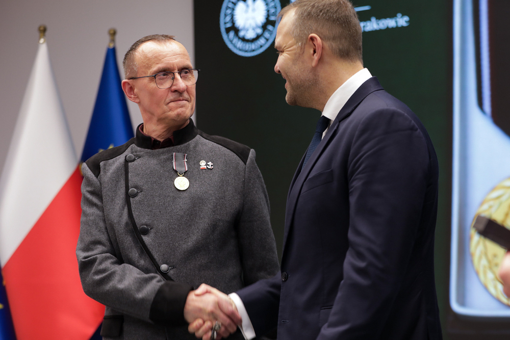 Uroczystość wręczenia Krzyży Wolności i Solidarności oraz medali Reipublicae Memoriae Meritum – Kraków, 7 czerwca 2024. Fot. Mikołaj Bujak (IPN)