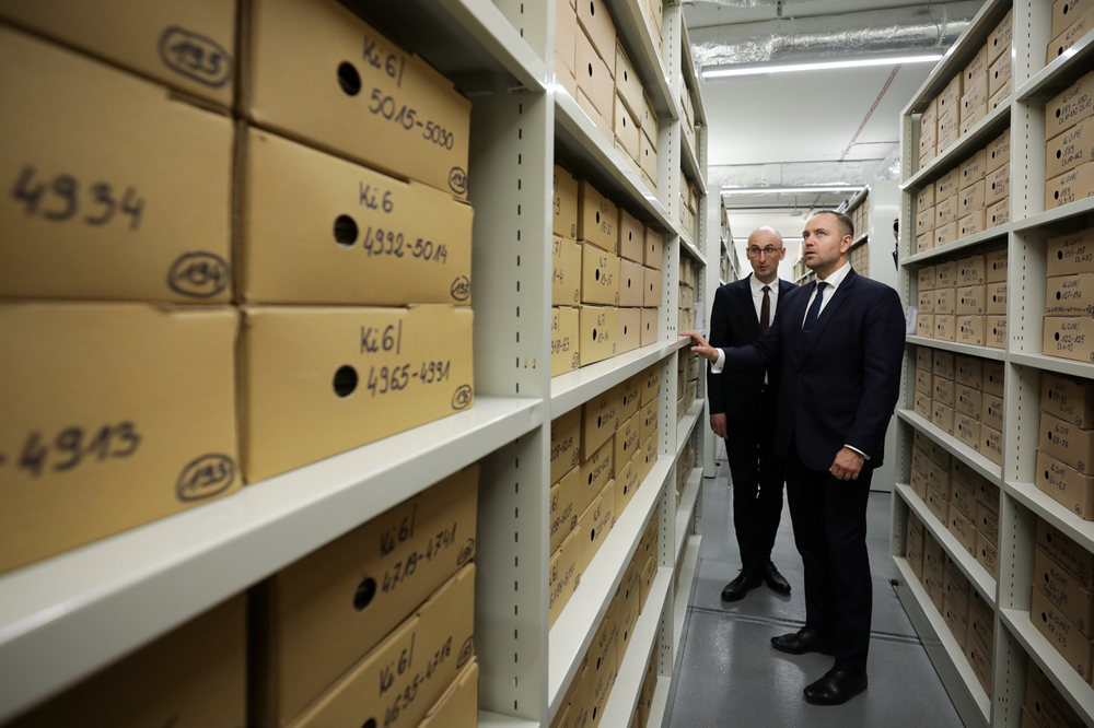 Otwarcie nowej siedziby Delegatury IPN w Kielcach – 7 czerwca 2024. Na zdj. prezes IPN dr Karol Nawrocki oraz naczelnik kieleckiej Delegatury IPN dr Robert Piwko. Fot. Mikołaj Bujak (IPN)