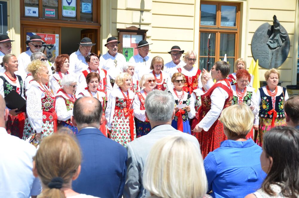 Otwarcie wystawy „Gaude Mater Polonia. Jan Paweł II w Ojczyźnie. 2–10 czerwca 1979” w Nowym Targu – 8 czerwca 2024. Fot. Michał Masłowski (IPN)