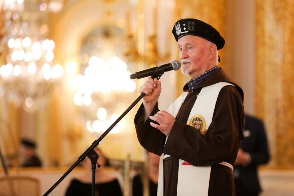 Uroczysta gala wręczenia nagrody IPN „Kustosz Pamięci Narodowej” – 10 czerwca 2024. Na zdj. o. Franciszek Jan Pająk. Fot. Mikołaj Bujak (IPN)