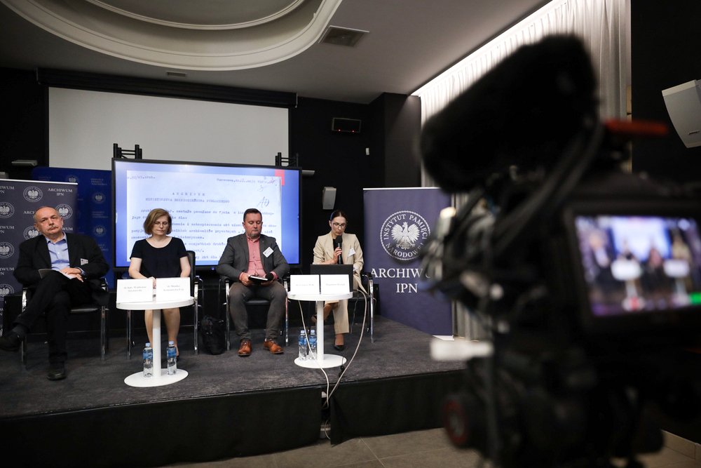Międzynarodowa konferencja naukowa „Archiwa aparatu bezpieczeństwa PRL – struktury, organizacja, działalność” – Warszawa, 11 czerwca 2024. Fot. Mikołaj Bujak (IPN)