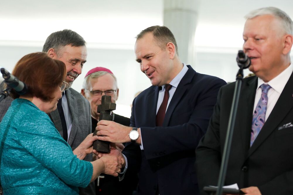 Wystawa „Obrona krzyża w Zespole Szkół Rolniczych w Miętnem w 1984 r.” w Sejmie RP – Warszawa, 12 czerwca 2024. Fot. Mikołaj Bujak (IPN)