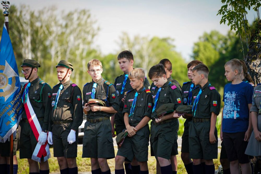 Uroczystości upamiętnienia żołnierzy Narodowego Zjednoczenia Wojskowego poległych w 1950 roku – Popowo Borowe, 16 czerwca 2024. Fot. Mateusz Niegowski (IPN)