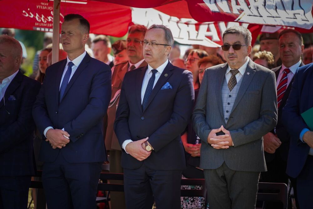 Uroczystości upamiętnienia żołnierzy Narodowego Zjednoczenia Wojskowego poległych w 1950 roku – Popowo Borowe, 16 czerwca 2024. Fot. Mateusz Niegowski (IPN)