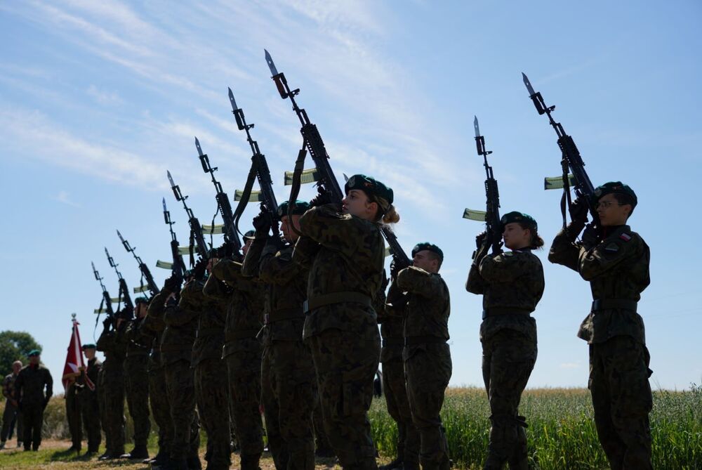 Uroczystości upamiętnienia żołnierzy Narodowego Zjednoczenia Wojskowego poległych w 1950 roku – Popowo Borowe, 16 czerwca 2024. Fot. Mateusz Niegowski (IPN)