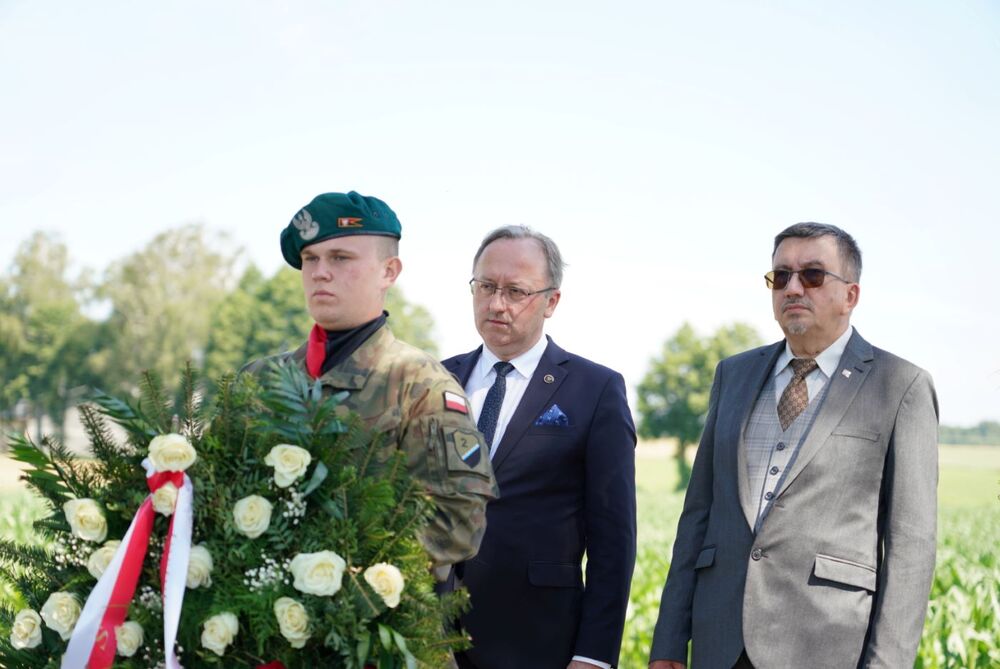 Uroczystości upamiętnienia żołnierzy Narodowego Zjednoczenia Wojskowego poległych w 1950 roku – Popowo Borowe, 16 czerwca 2024. Fot. Mateusz Niegowski (IPN)