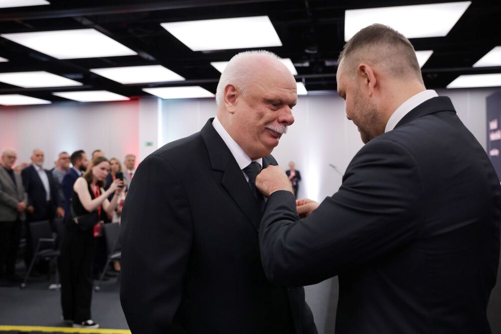 Uroczystość wręczenia Krzyży Wolności i Solidarności oraz medali Reipublicae Memoriae Meritum – 18 czerwca 2024. Fot. Mikołaj Bujak (IPN)