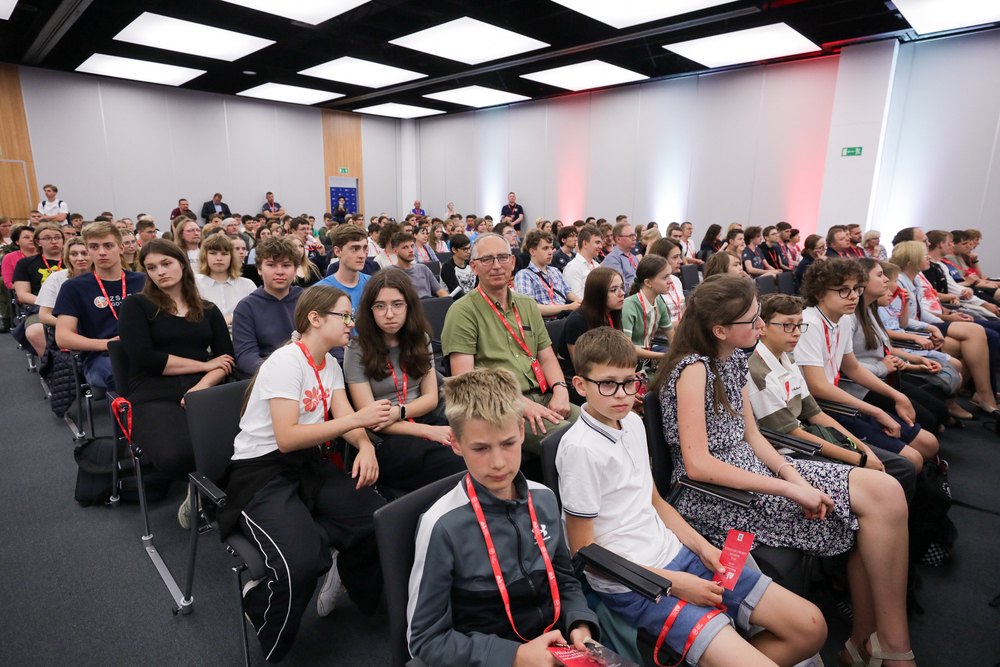 Wręczyliśmy nagrody zwycięzcom Olimpiady Gier Planszowych – 19 czerwca 2024. Fot. Mikołaj Bujak (IPN)