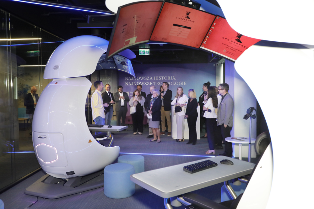 Przedstawiciele środowisk żydowskich w Centralnym Przystanku Historia – Warszawa, 24 czerwca 2024. Fot. Piotr Życieński (IPN)