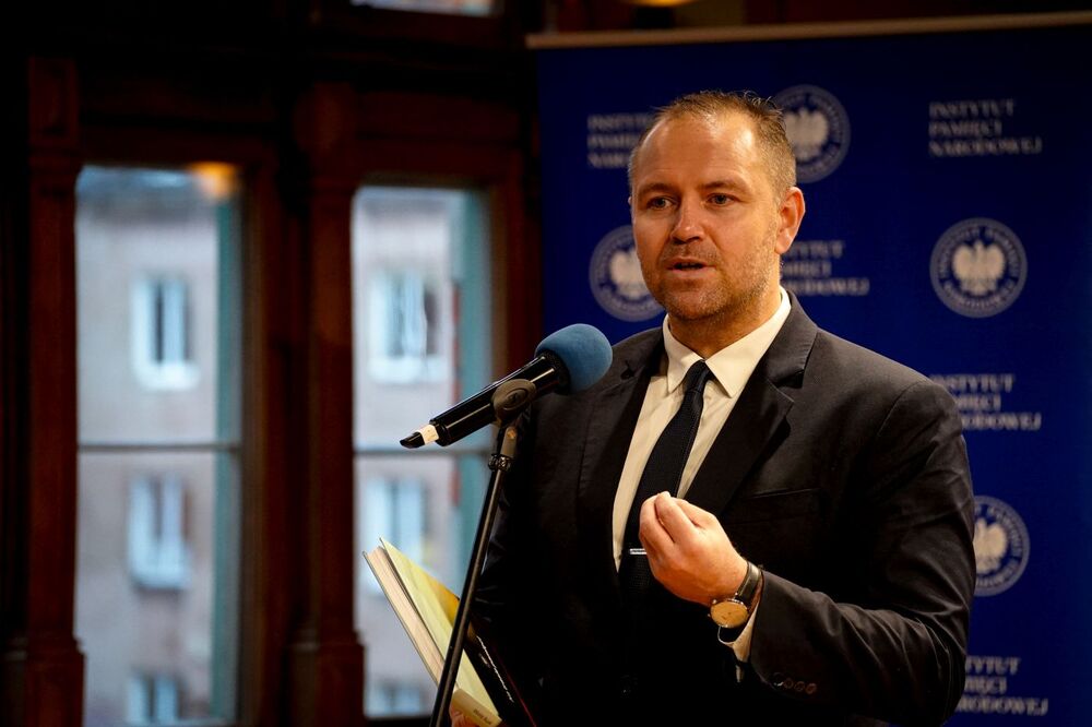 Promocja albumu „Na trasie pamięci”. Na zdj. dr Karol Nawrocki, prezes IPN – Gdańsk, 28 czerwca 2024. Fot. Maja Studzińska