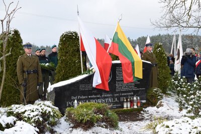Obchody 150 rocznicy urodzin Marszałka Piłsudskiego w Zułowie, miejscu urodzin Marszałka