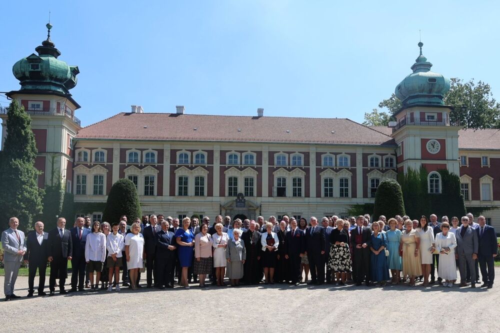 Sesja Sejmiku Województwa Podkarpackiego ustanawiająca błogosławioną Rodzinę Ulmów patronem województwa – Łańcut. 7 lipca 2024. Fot. Katarzyna Gajda-Bator (IPN)
