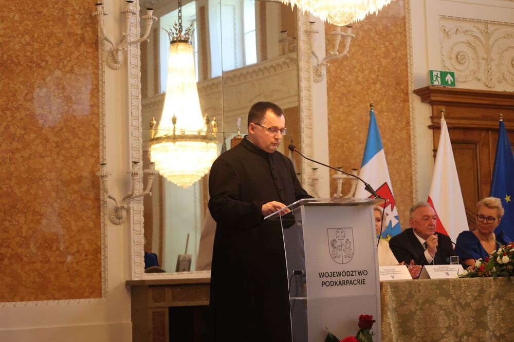 Sesja Sejmiku Województwa Podkarpackiego ustanawiająca błogosławioną Rodzinę Ulmów patronem województwa – Łańcut. 7 lipca 2024. Fot. Katarzyna Gajda-Bator (IPN)