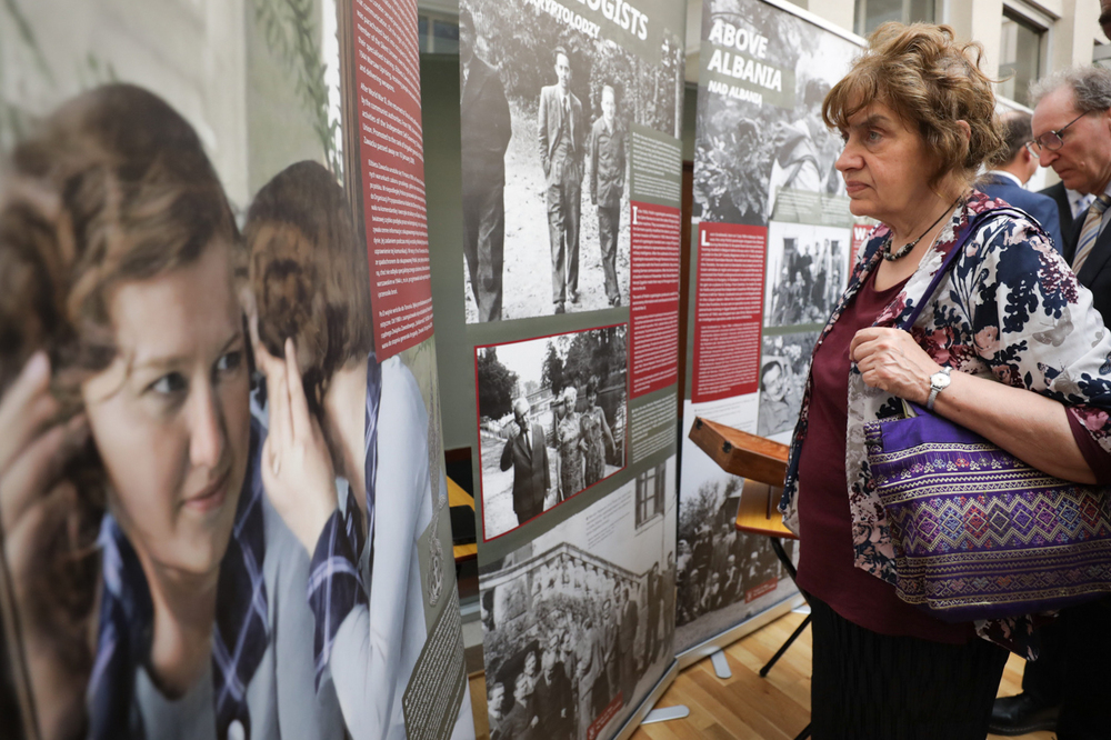 Uroczystość wręczenia medali Reipublicae Memoriae Meritum działaczom polonijnym i otwarcie wystawy „Szlaki Nadziei. Odyseja Wolności” – Londyn, 9 lipca 2024. Fot. Mikołaj Bujak (IPN)