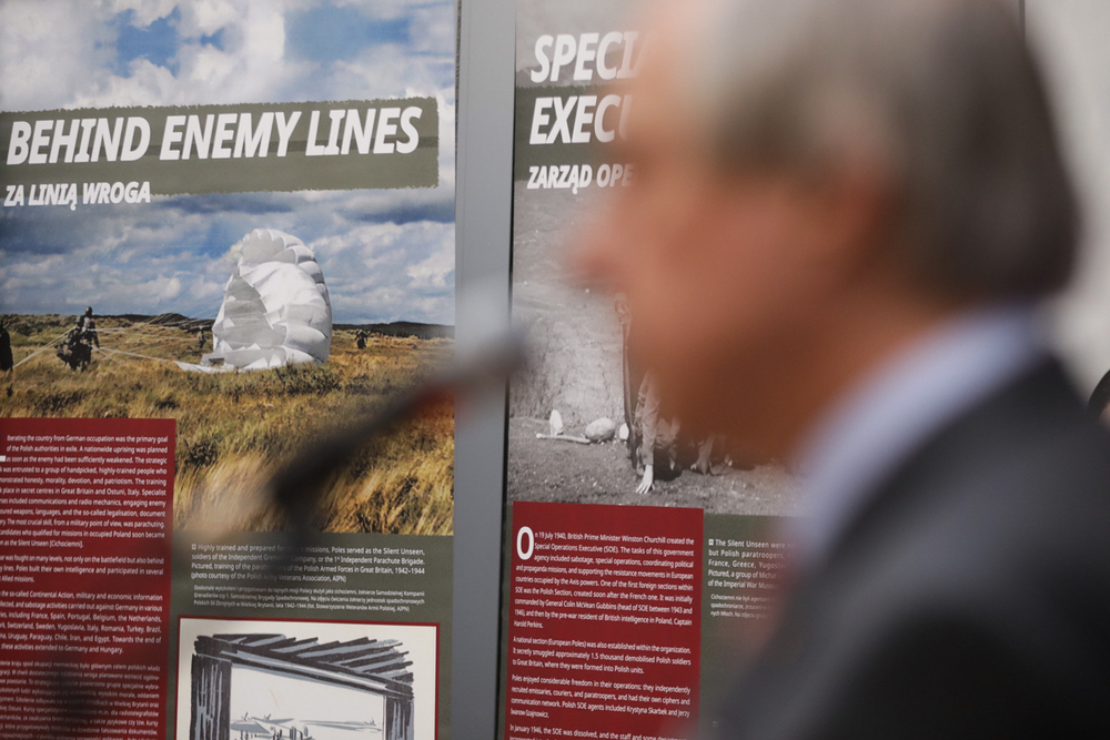 Uroczystość wręczenia medali Reipublicae Memoriae Meritum działaczom polonijnym i otwarcie wystawy „Szlaki Nadziei. Odyseja Wolności” – Londyn, 9 lipca 2024. Fot. Mikołaj Bujak (IPN)