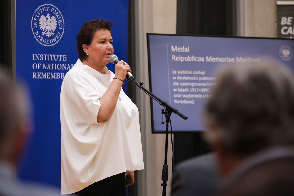 Uroczystość wręczenia medali Reipublicae Memoriae Meritum działaczom polonijnym i otwarcie wystawy „Szlaki Nadziei. Odyseja Wolności”. Na zdj. Sylwia Kosiec – Londyn, 9 lipca 2024. Fot. Mikołaj Bujak (IPN)