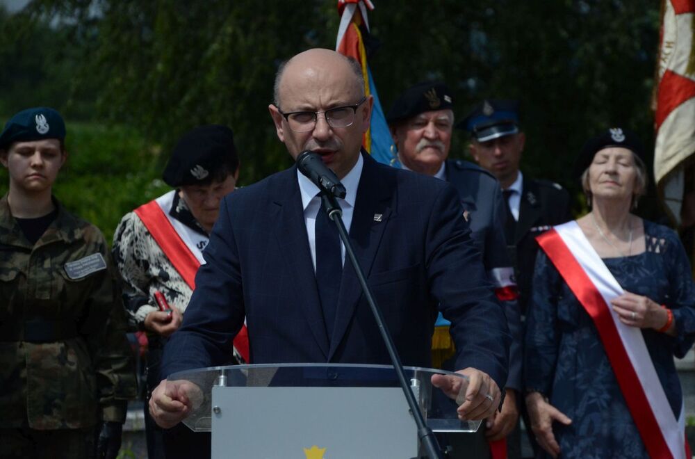 Uroczystości upamiętniające ofiary niemieckiej pacyfikacji Liszek. Na zdj. dr Mateusz Szpytma, wiceprezes IPN – 12 lipca 2024. Fot. Janusz Ślęzak (IPN)