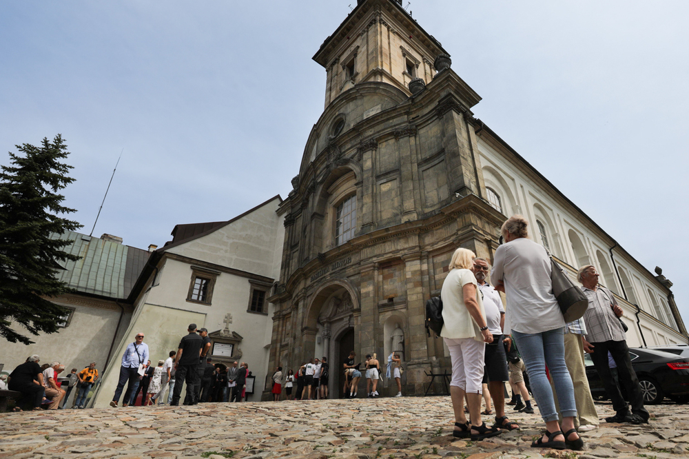 Prezentacja wystawy IPN o Sergiuszu Piaseckim na Świętym Krzyżu – 17 lipca 2024. Fot. Mikołaj Bujak (IPN)