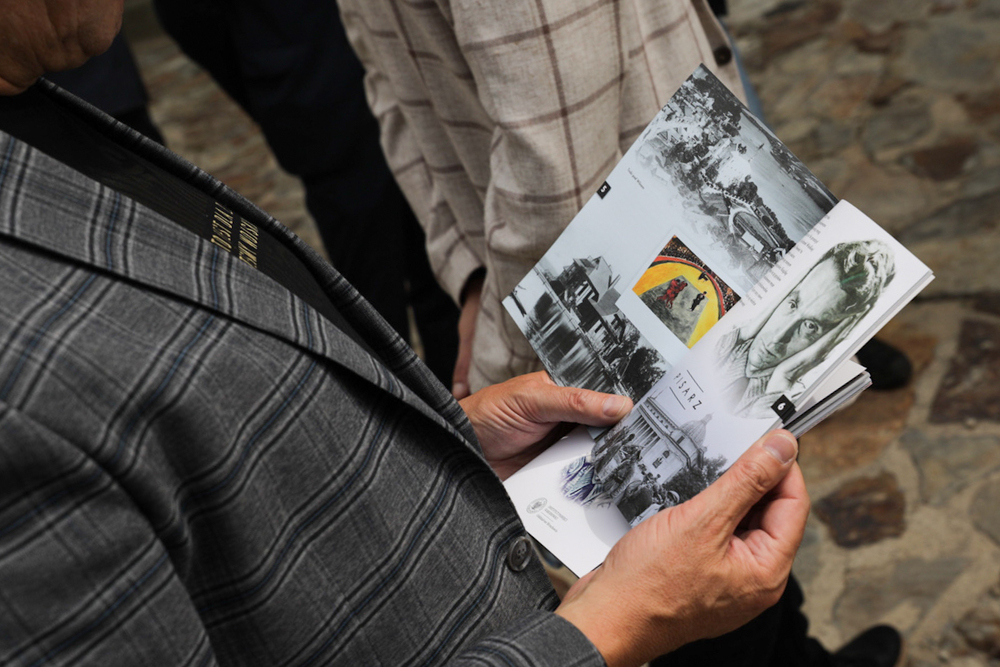 Prezentacja wystawy IPN o Sergiuszu Piaseckim na Świętym Krzyżu – 17 lipca 2024. Fot. Mikołaj Bujak (IPN)