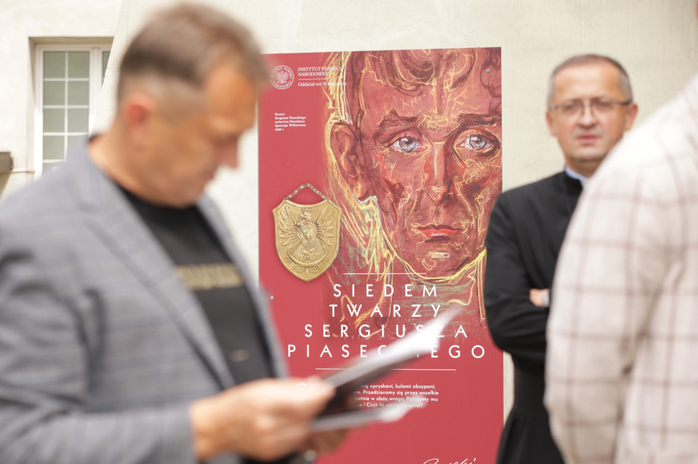 Prezentacja wystawy IPN o Sergiuszu Piaseckim na Świętym Krzyżu – 17 lipca 2024. Fot. Mikołaj Bujak (IPN)