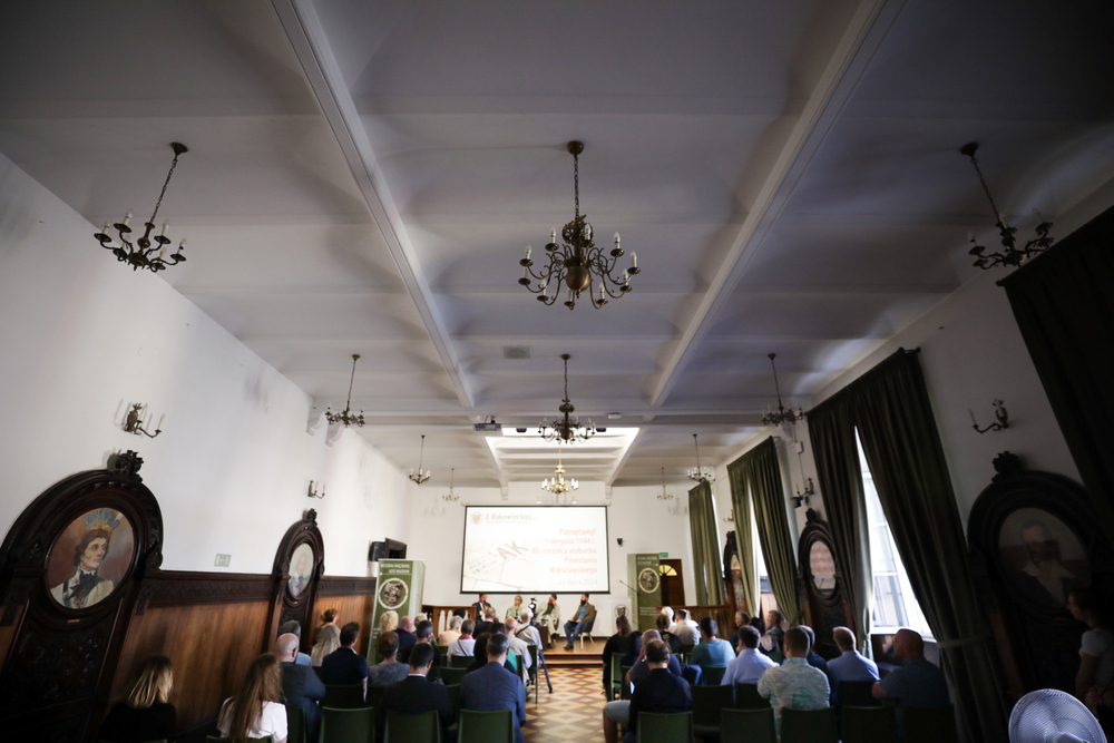 Spotkanie poświęcone Powstaniu Warszawskiemu z cyklu „Z Rakowieckiej… Seminaria naukowe z najnowszej historii Polski” – Warszawa, 23 lipca 2024. Fot. Mikołaj Bujak (IPN)