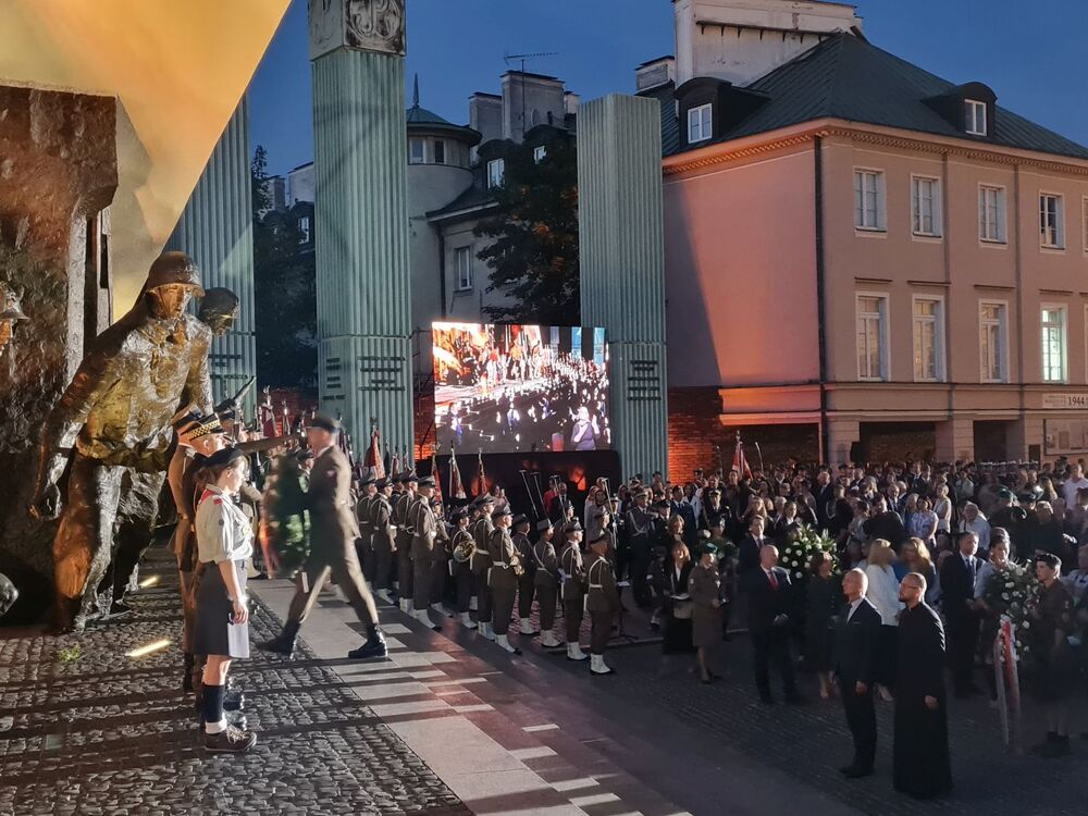 Uroczystości przy pomniku Powstania Warszawskiego na pl. Krasińskich – Warszawa, 31 lipca 2024. Fot. Krzysztof Wojciechowski (IPN)