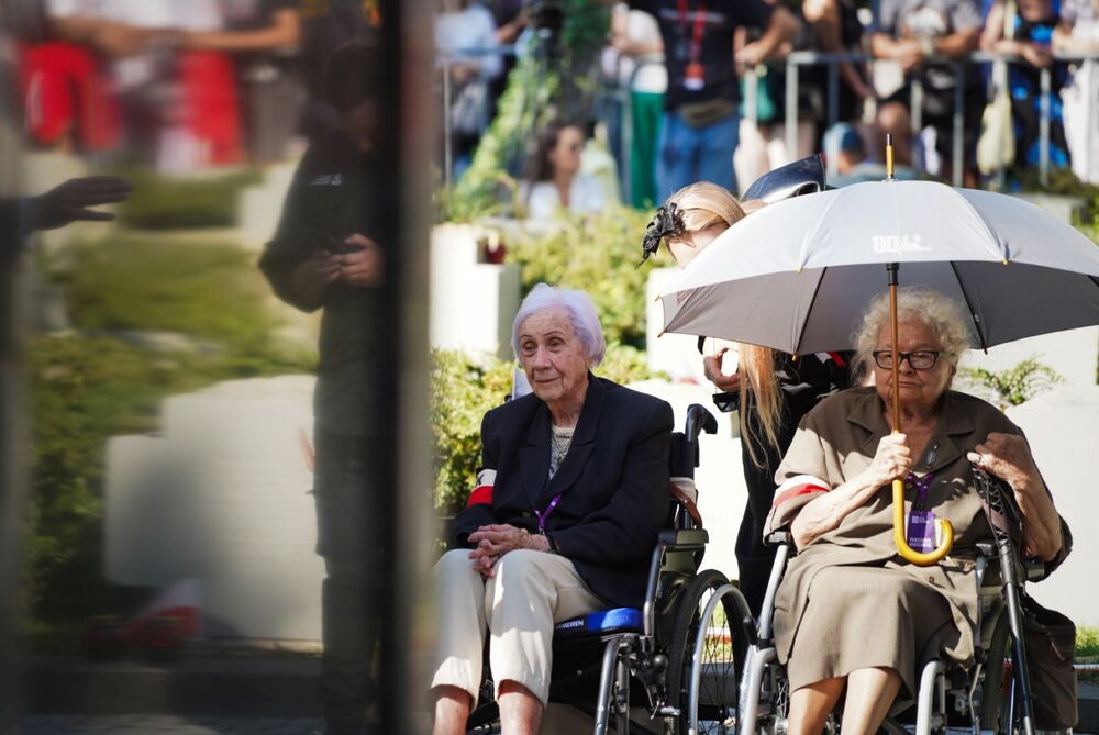 Uroczystości pod pomnikiem Gloria Victis na Cmentarzu Wojskowym na stołecznych Powązkach – 1 sierpnia 2024. Fot. Mateusz Niegowski (IPN)