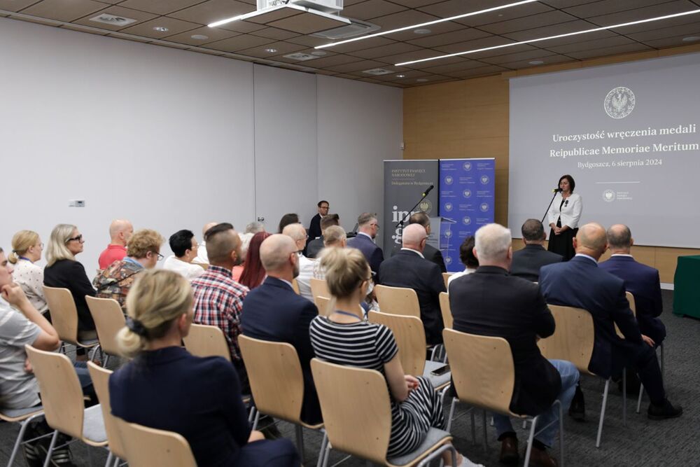Uroczystość wręczenia Medali Reipublicae Memoriae Meritum – Bydgoszcz, 6 sierpnia 2024. Fot. Mikołaj Bujak (IPN)