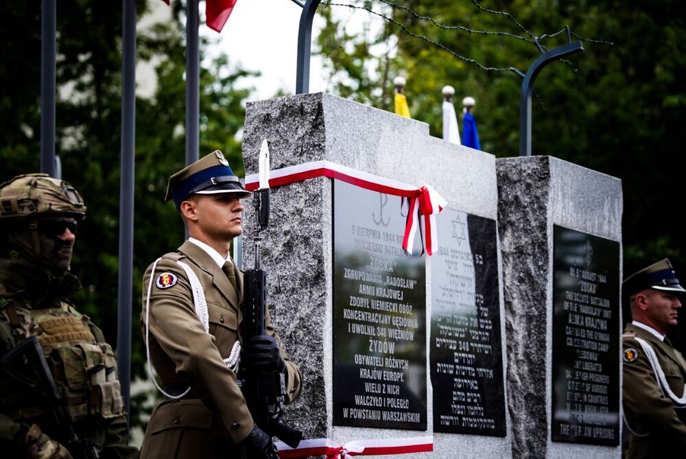 Uroczystości w 80. rocznicę wyzwolenia „Gęsiówki” przez powstańców warszawskich – Warszawa, 5 sierpnia 2024. Fot. Mateusz Niegowski (IPN)
