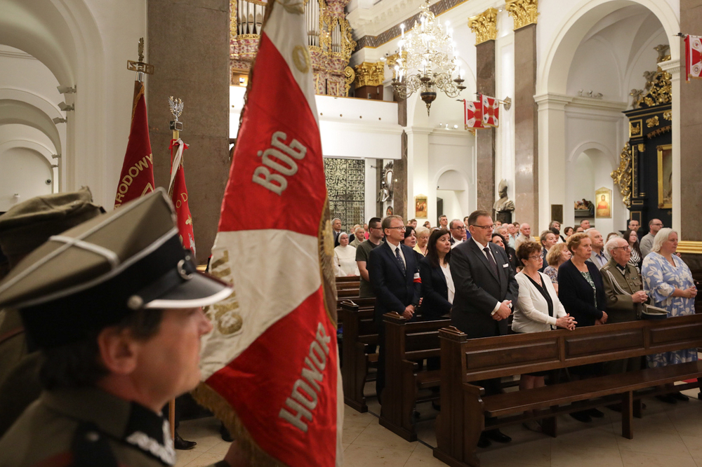 Msza św. w Katedrze Polowej Wojska Polskiego w Warszawie w 80. rocznicę powstania Brygady Świętokrzyskiej NSZ – 11 sierpnia 2024. Fot. Mikołaj Bujak (IPN)