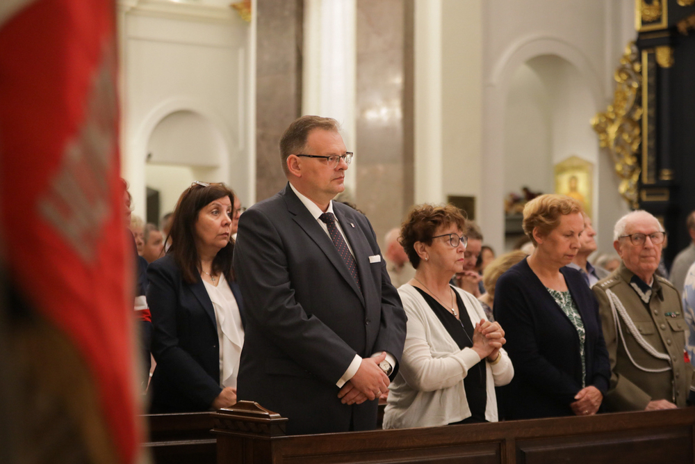 Msza św. w Katedrze Polowej Wojska Polskiego w Warszawie w 80. rocznicę powstania Brygady Świętokrzyskiej NSZ – 11 sierpnia 2024. Fot. Mikołaj Bujak (IPN)