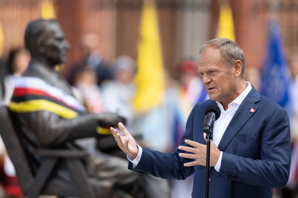 Uroczystość odsłonięcia pomnika Lecha Bądkowskiego – Gdańsk, 31 sierpnia 2024. Na zdj. premier RP Donald Tusk. Fot. Roman Jocher