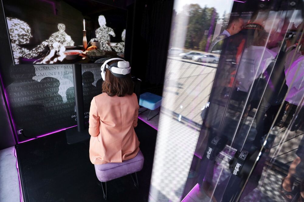 Prezentacja Mobilnego Przystanku Historia Przyszłości w Stalowej Woli – 5 września 2024. Fot. Mikołaj Bujak (IPN)