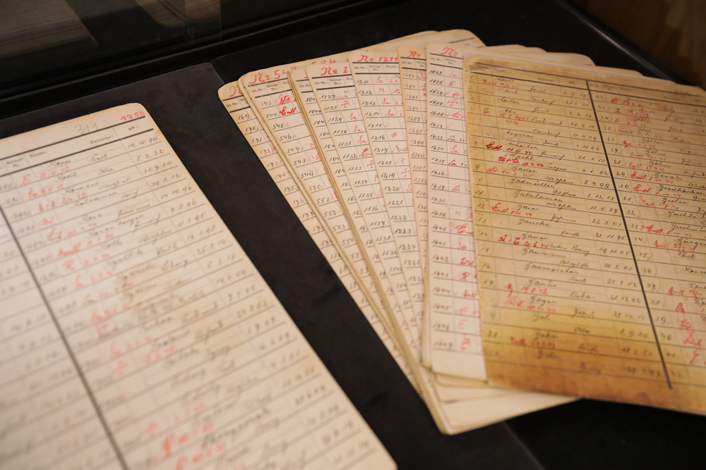 Konferencja prasowa na temat bazy ofiar niemieckich zbrodni II wojny światowej straty.pl – Warszawa, 6 września 2024. Fot. Mikołaj Bujak (IPN)