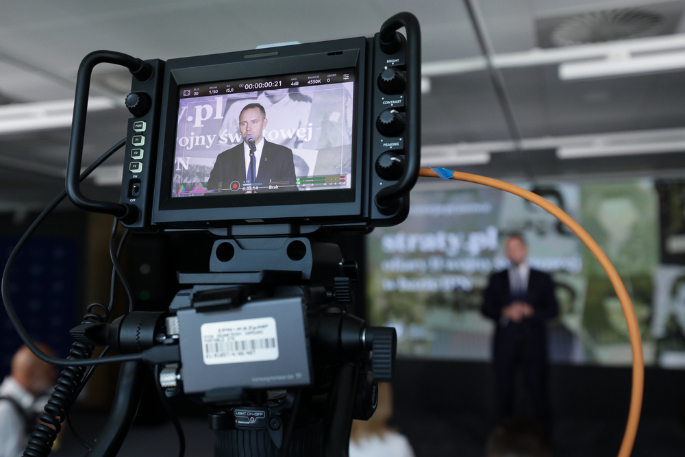 Konferencja prasowa na temat bazy ofiar niemieckich zbrodni II wojny światowej straty.pl – Warszawa, 6 września 2024. Na zdj. prezes IPN dr Karol Nawrocki. Fot. Mikołaj Bujak (IPN)